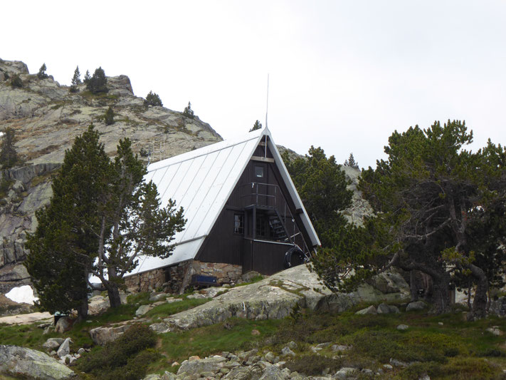 Refuge de Campana de Cloutou 2225 m