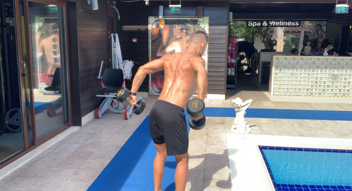 Motivation & Mindset auch in der Sonnenregion zur Muskelstärkung beibehalten Personal Training Köln Mindset Muskelaufbau Abnehmen
