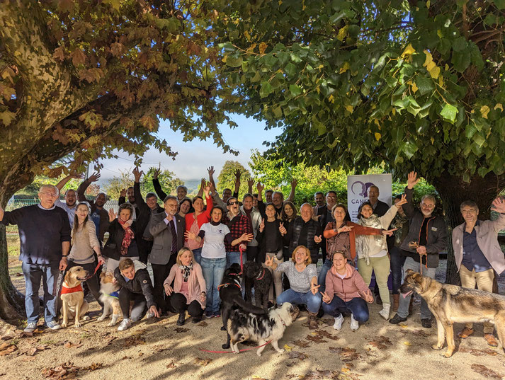 Photo des participants aux Canidéennes 2022 en extérieur