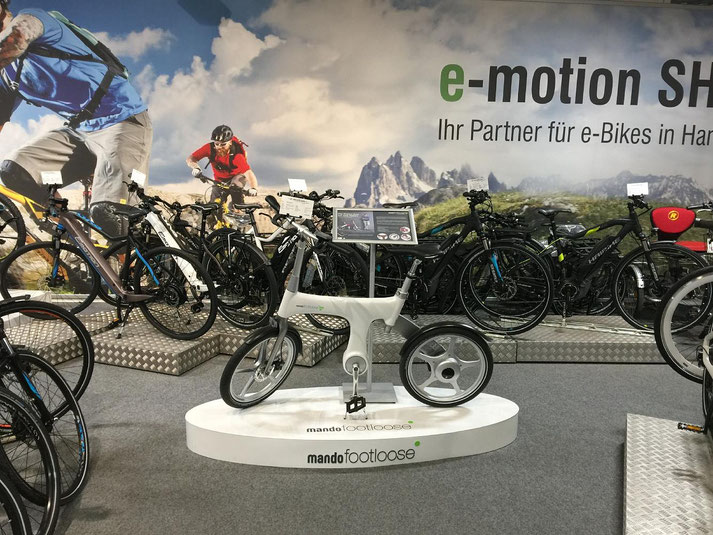 Auf großer Ladenfläche können Sie sich im Shop in Hamm zahlreiche e-Mountainbikes ansehen und probefahren.