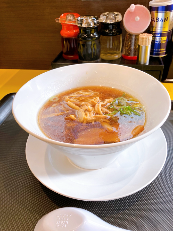 「松軒中華食堂」の中華そば(千歳船橋)
