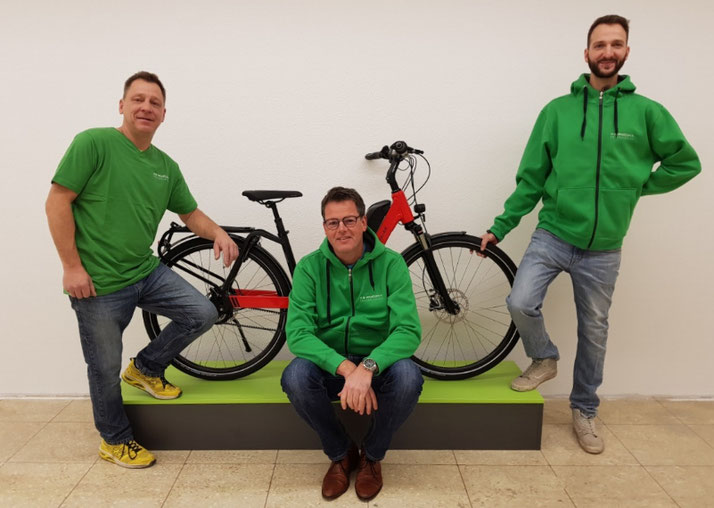 Auf großer Ladenfläche können Sie sich im Shop in Münster zahlreiche e-Mountainbikes ansehen und probefahren.