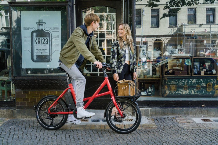 Lernen Sie die praktischen Eigenschaften von Falt- und Kompakt e-Bikes im Shop in Münster kennen