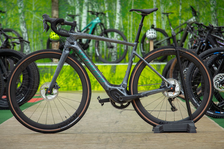 Im Shop in Nürnberg können Sie alle unterschiedlichen Ausführungen von e-Mountainbikes kennenlernen.