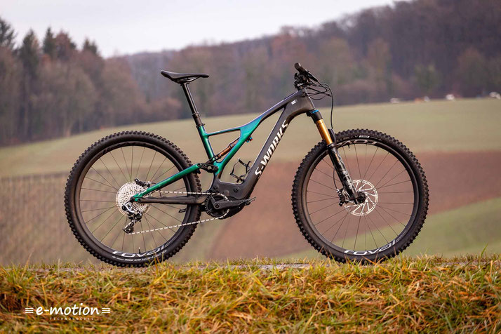 Wir haben das neue Specialized Turbo Levo FSR 2019 in der S-Works Variante für Sie getestet.