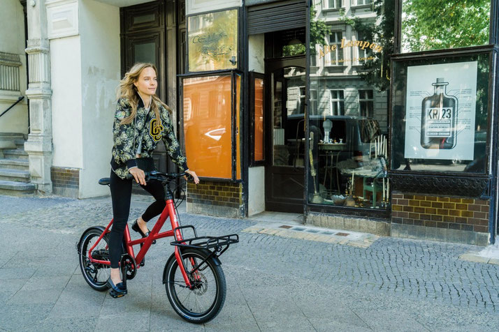 Lernen Sie die praktischen Eigenschaften von Falt- und Kompakt e-Bikes im Shop in Velbert kennen