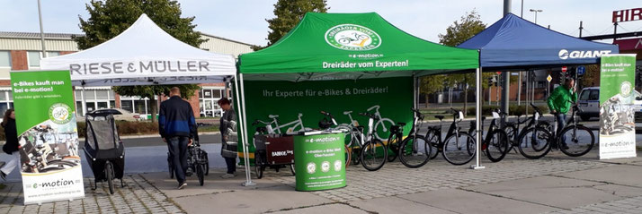 e-Bikes, Pedelecs, Elektrodreiräder, Lasten e-Bikes probefahren beim ersten Elektromobilitätstag in Oberhausen