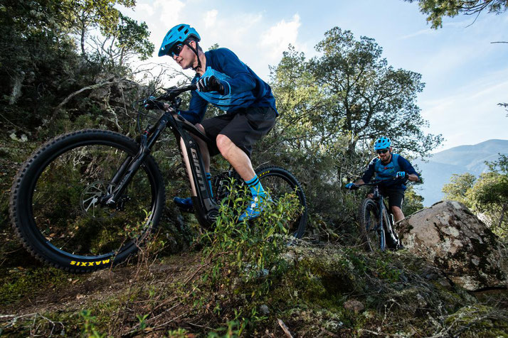 e-Mountainbikes im e-motion e-Bike Premium Shop in Hannover vergleichen, probefahren und kaufen