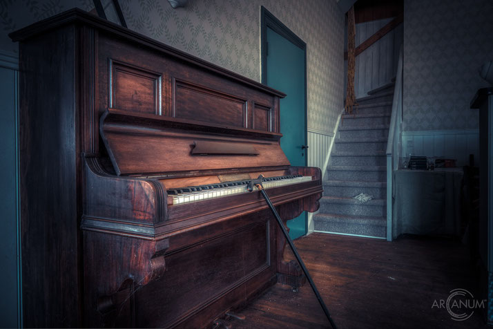 Abandoned inn next to a cemetery in Denmark