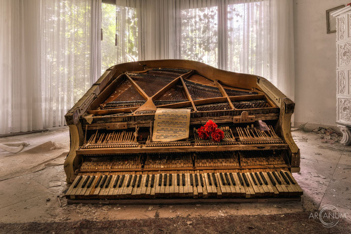 Abandoned Villa in Germany