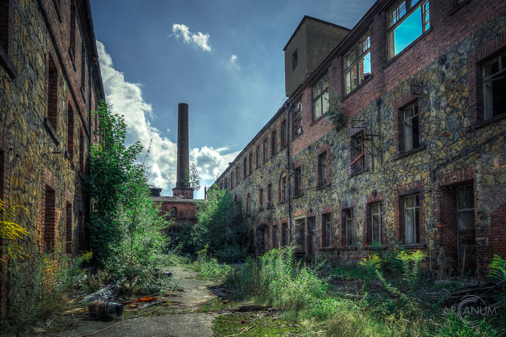 Capacitor Factory in Saxony near the Polish Border