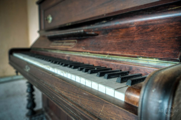 Piano in an abandoned farmhouse in Denmark