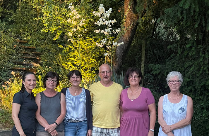 v.l. Monika Zimmer, Irmhild Langen, Josefine Bonn, Ulrik Schig, Petra Schig, Marita Michels, Elke Kohl-Radtke (nicht abgebildet)