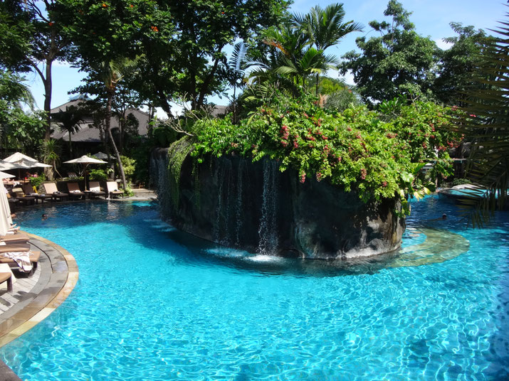 Bali has great hotels All right reserved Onegai Kaeru 2016
