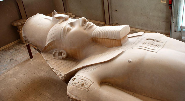 Lying statue of Ramses