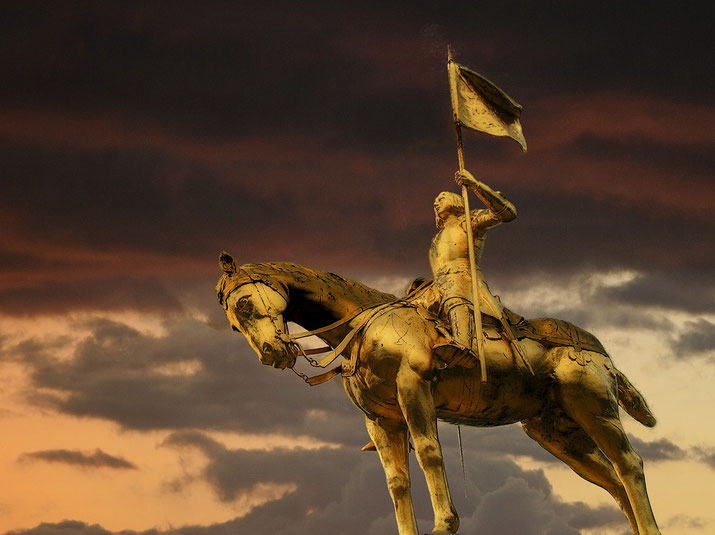 Golden statue of Joan of Arc