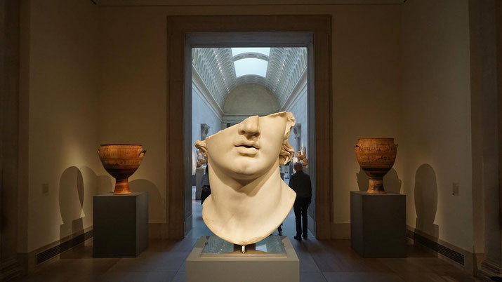 Broken bust of Alexander the Great's head