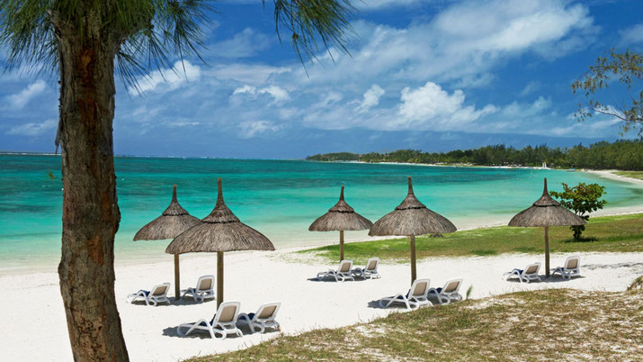 Dieser Strand erwartet Euch....