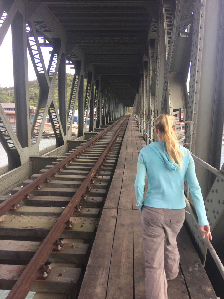 Alte Eisenbahnbrücke wird nur noch von Fussgängern benützt