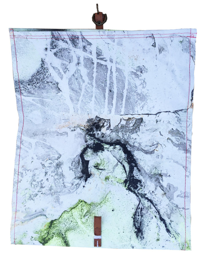 galaxy clutch bag 1 - front opened