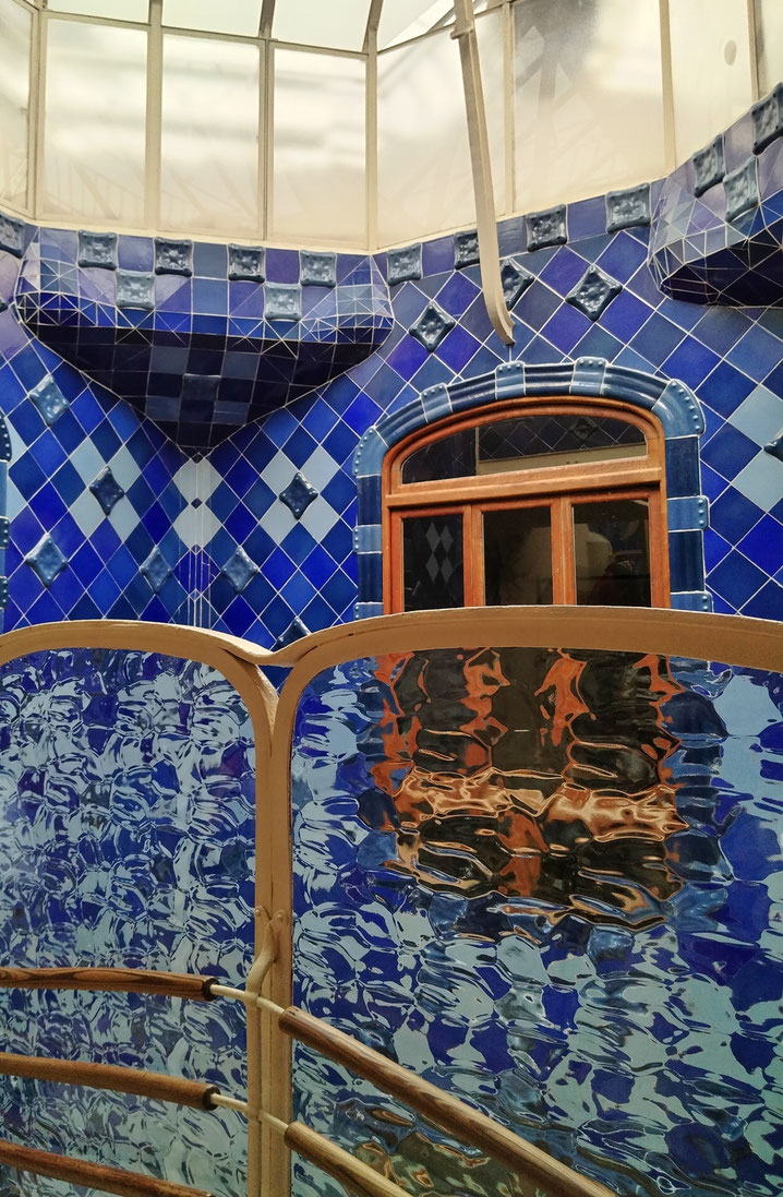 Cour communautaire, Casa Batlló