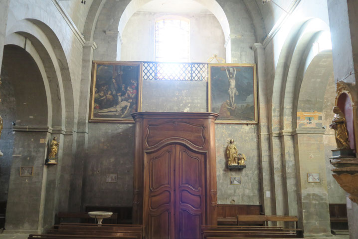 Bild: in der Kirche Notre Dame von Venasque, Vaucluse, Provence