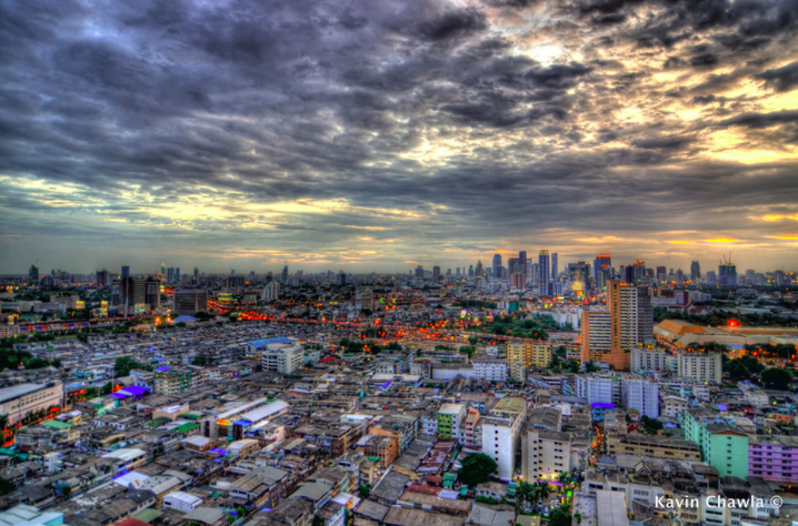 (Bangkok Skyline, Kavin Chawla, Flickr, 2012)