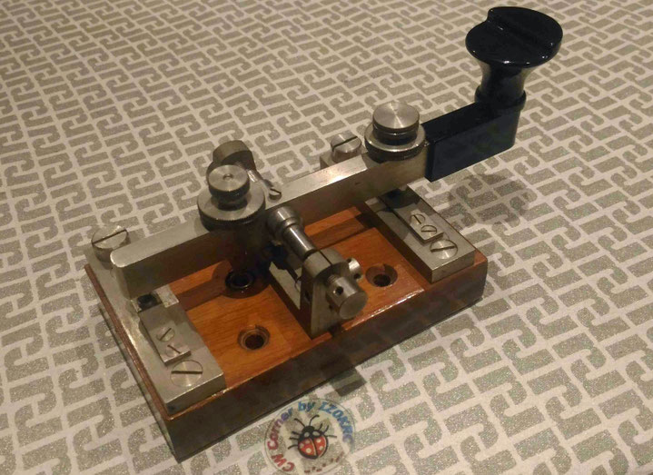 CHARLOTTENBURG  MOTOR  GES.   -  LUFTWAFFE TELEGRAPH KEY.