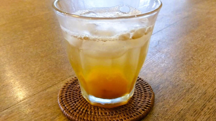 さっそく梅シロップを一杯