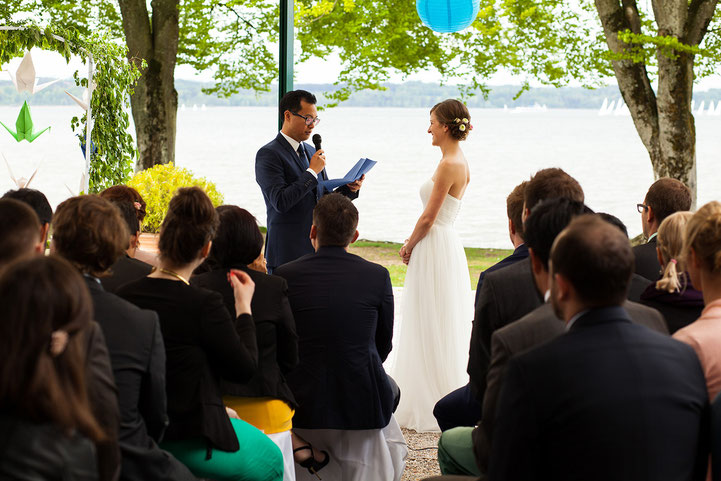 Strauß und Fliege, Johann-Jakob Wulf, Freie Trauung, Hochzeit, Interkulturelle, Starnberger See, München, 