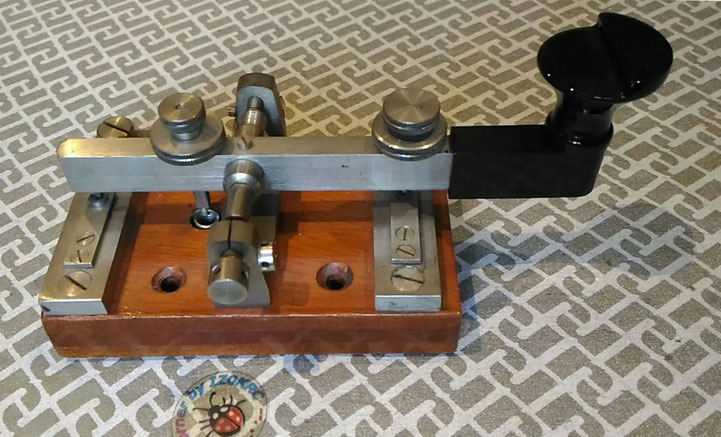 CHARLOTTENBURG  MOTOR  GES.   -  LUFTWAFFE TELEGRAPH KEY.