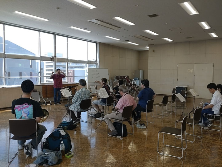 ドボルザーク8番練習中