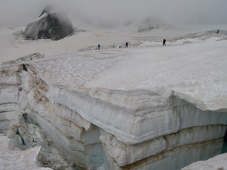 Denise und Daniel  auf dem Weg zur Tete Tousse-Hütte