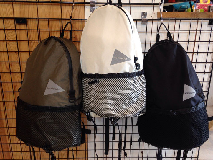 and wander（アンドワンダー）20L backpack　￥18,360（税込）