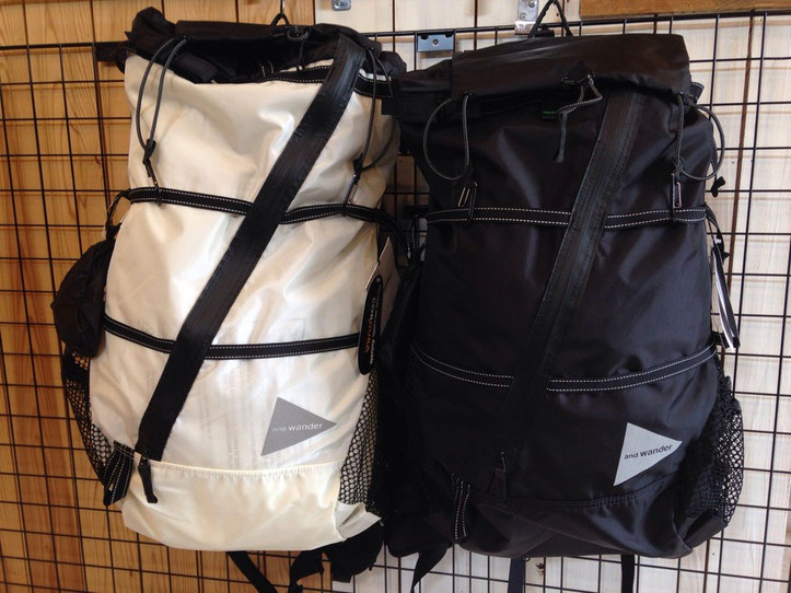 and wander（アンドワンダー）40L backpack 　各￥36,720（税込）