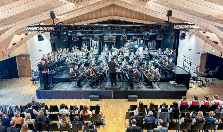 Weitere Bilder in der Lasche Bilder!