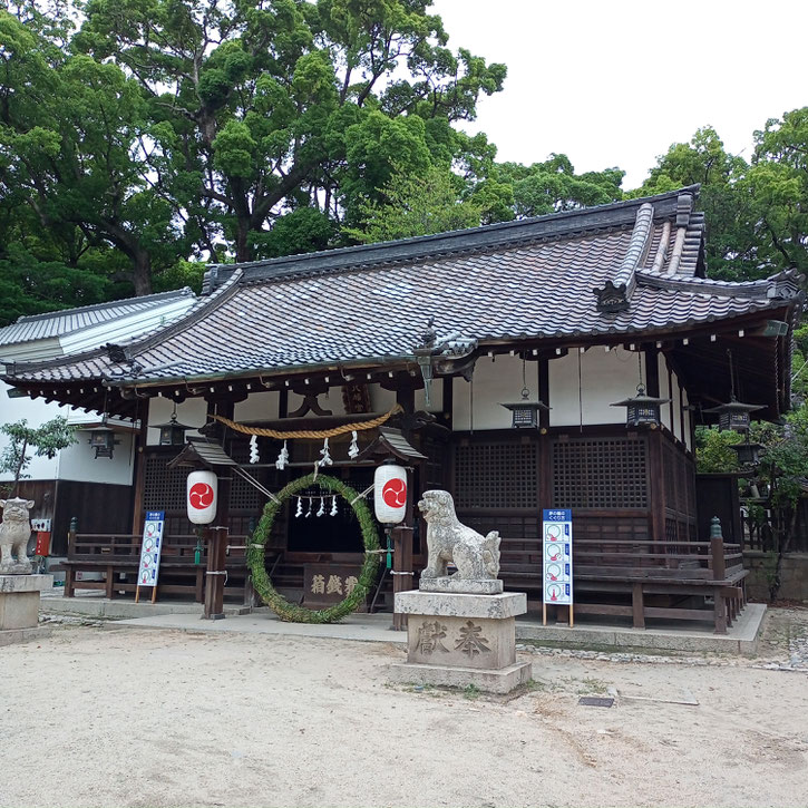 緑の輪っかをルール通りにくぐるとよい、らしい。