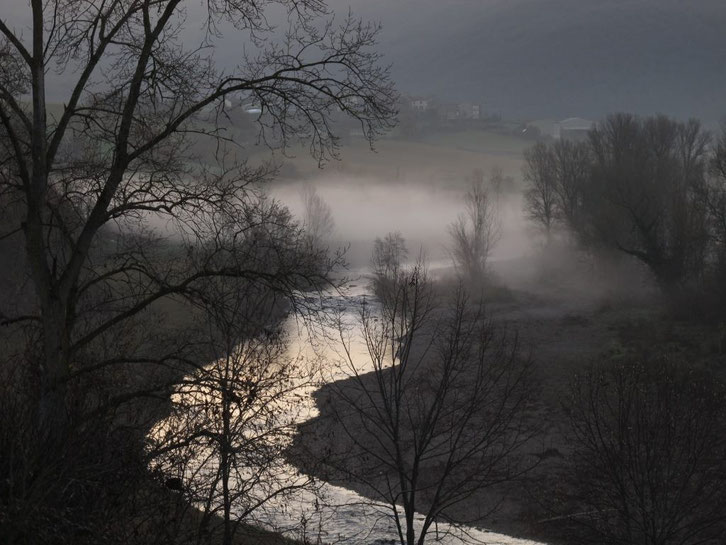 Brumes matinales sur le Dourdou de Camarès, Calmels et le Viala