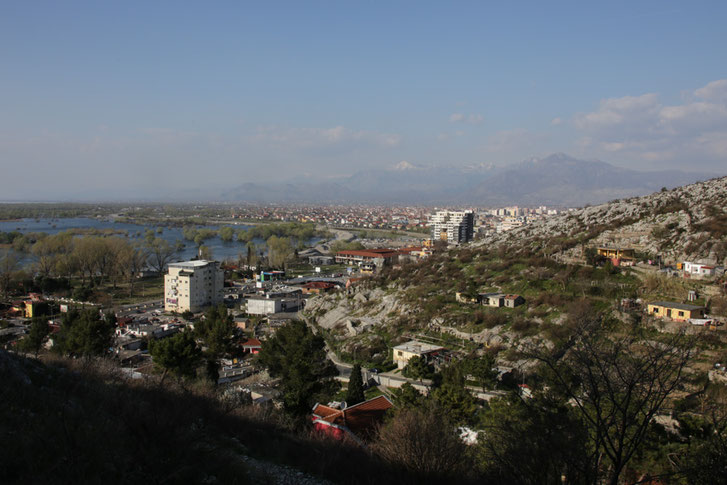 Shkoder ist nur 34 km von Montenegro entfernt. Heute hat es ca. 140.000 Einwohner.