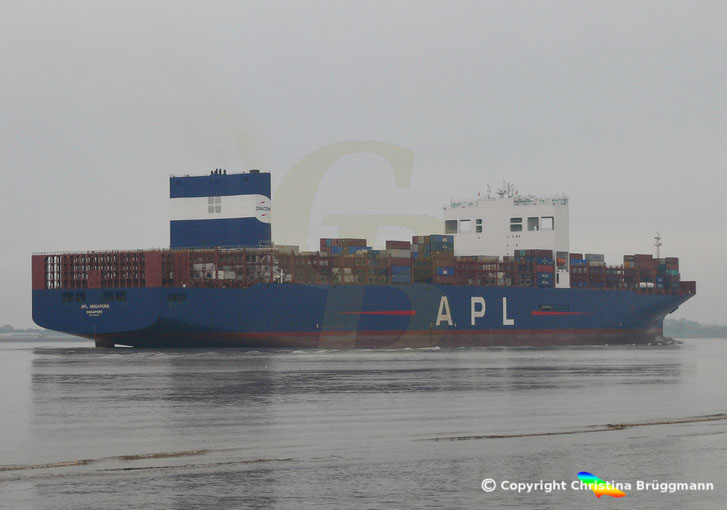 Containerschiff APL SINGAPURA, mit Scrubber