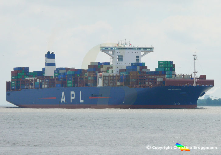 Contaierschiff APL MERLION