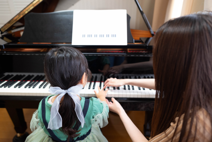 愛知県岡崎市のピアノ教室-yuri piano studio こども 可能性 無限大 見守る