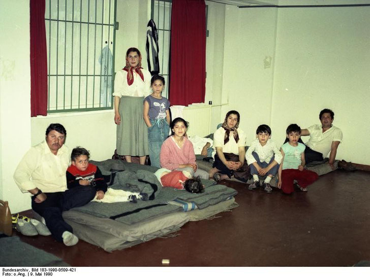 Eine Flüchtlingsfamilie, Anfang der 1990er.