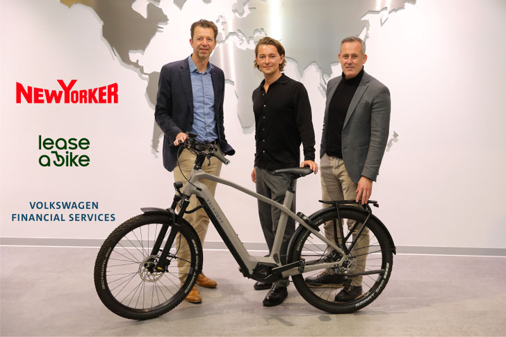 Neue Mobilitätspartner: Christian Dahlheim (zukünftiger CEO Pon Holdings, Mutterkonzern von Lease a Bike), Jonas Gnauck (Vorstand NEW YORKER), Anthony Bandmann (Vorstandsvorsitzender Volkswagen Financial Services AG) - von links nach rechts