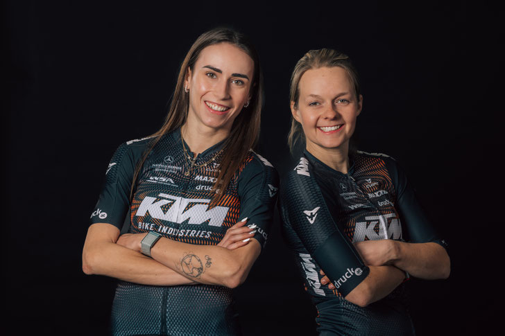 KTM Factory MTB Team mit Top Neuzugängen Anne Tauber (Ned) und Giada Specia (Ita) bei den Damen. ©staronphoto