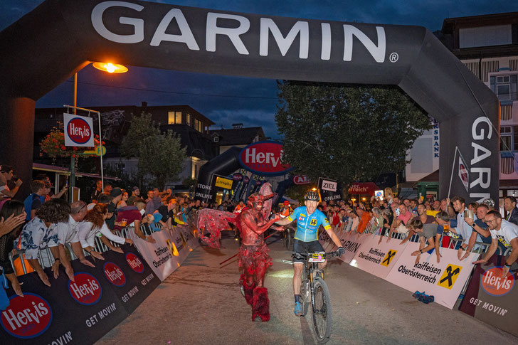 Salzkammergut Mountainbike Trophy 2022 - Die letzten Finisher auf der Extremstrecke (Foto: Marc Schwarz)