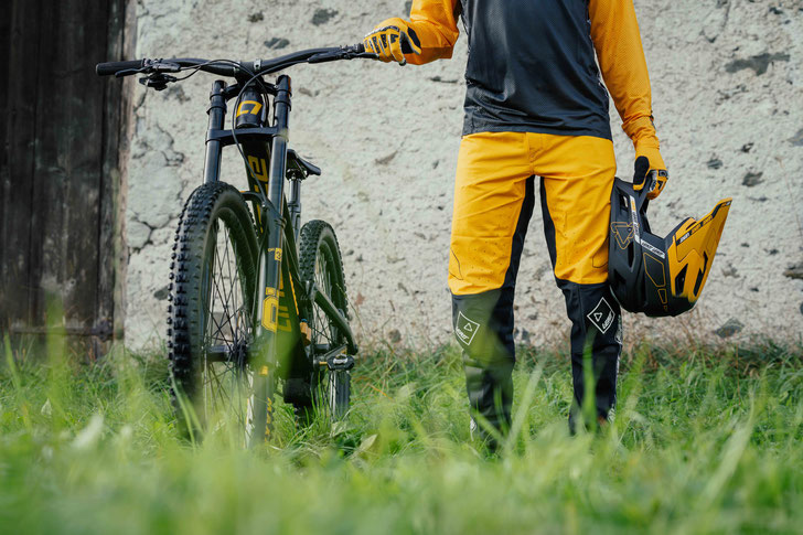 Leatt stellt den MTB Gravity 6.0 Carbon-Helm vor ©Leatt