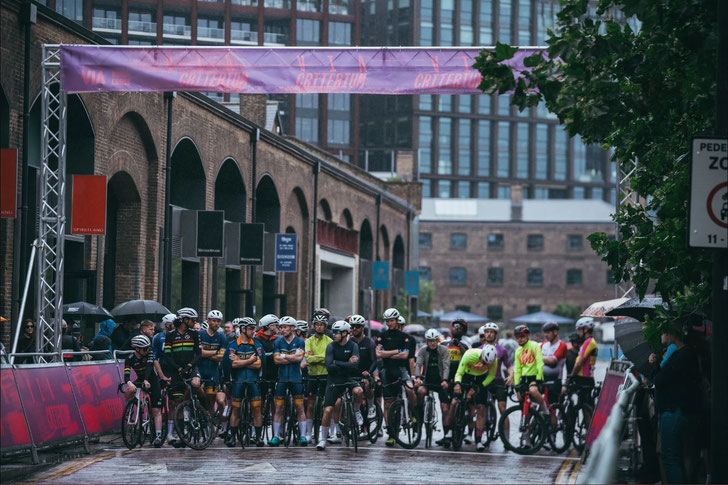 Das einzigartige Radrennen kommt im Rahmen des londoncyclefestivals erneut in die Hauptstadt und findet im King's Cross Estate statt ©Brompton