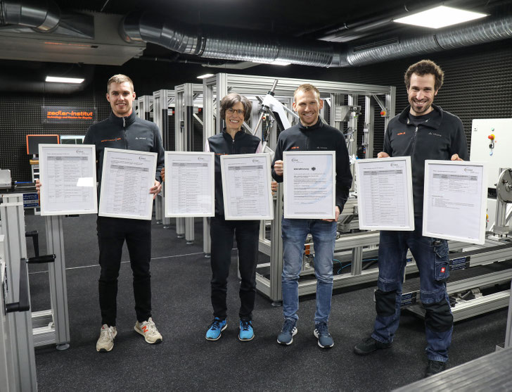 Erweiterte DAkkS-Akkreditierung: Zedler-Institut jetzt auch als Kalibrierlabor anerkannt ©Zedler Institut