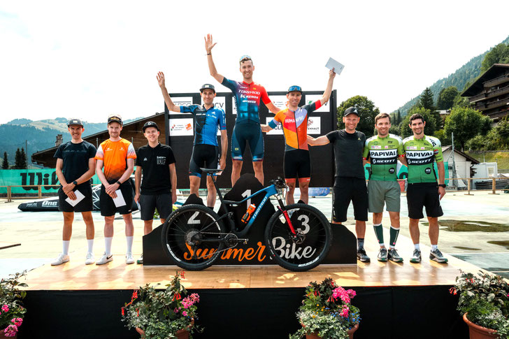 Siegerehrung der Herren ©